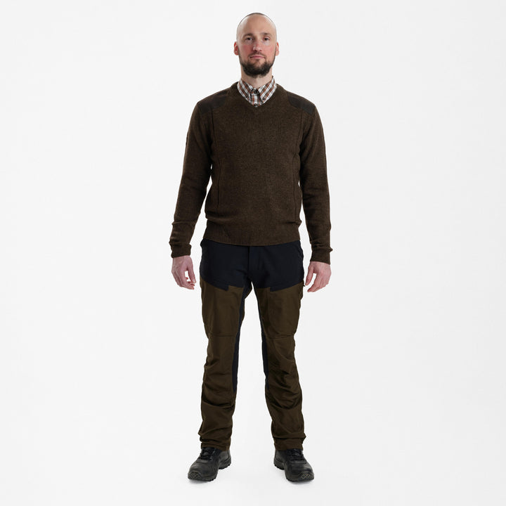 Deerhunter Sheffield Knit with V-neck Dark Elm