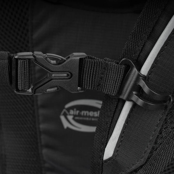 Highlander Bolt-Lite Hydration Backpack 4L